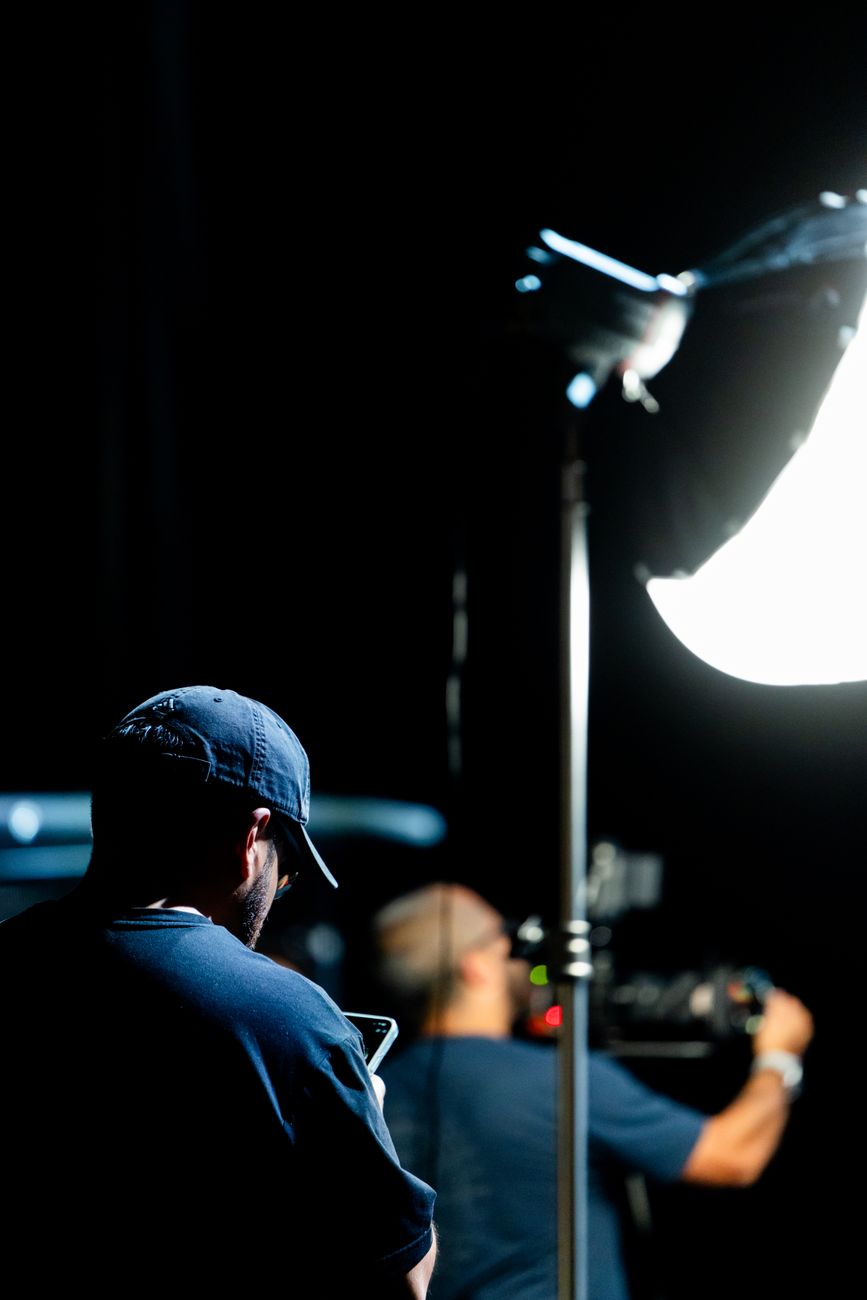 Équipe de tournage en studio Veroxa